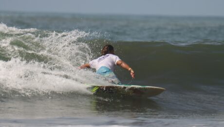 El Open de Surf Adaptado que se realizó en Jacó en 2019 y 2021, ahora tendrá el aval de la Para Surf League. Foto: Jason Martin.