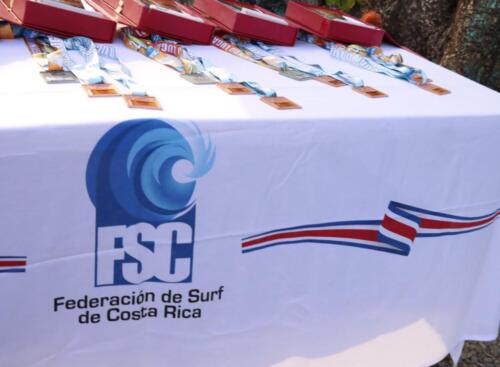 Premiación Playa Hermosa Surfing Challenge - Foto por Samantha Sanders